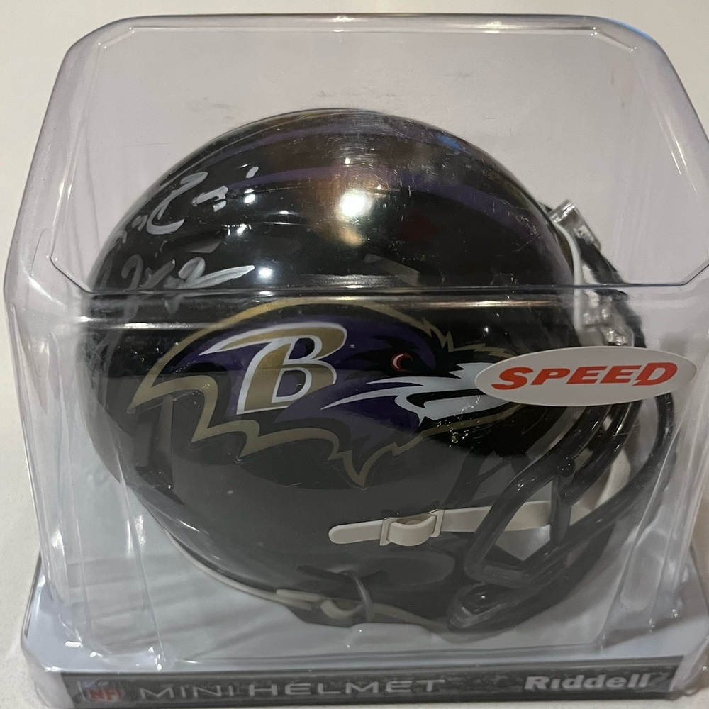 RAY LEWIS SIGNED BALTIMORE RAVENS MINI HELMET INSCRIBED “RAY RAY” BECKETT
